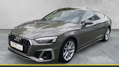 Grau Gebraucht 2024 Audi A5 Sportback S-Line Kleinwagen | 35.490 € (Superpreis)