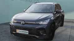 Grau Gebraucht 2024 VW Tiguan R-line SUV | 49.705 € (Fairer Preis)