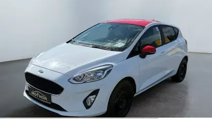 Gebraucht Ford Fiesta Cool & Connect 86 PS (63 kW) 2017 Frostweiß Kleinwagen
