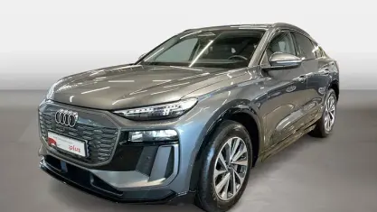 Gebraucht Audi Q6 Sportback e-tron Ambiente 284 kW (387 PS) 2025 Daytonagrau perleffekt SUV