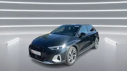 Gebraucht Audi A3 Ambiente 204 PS (150 kW) 2025 Mythosschwarz metallic Limousine