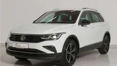 Weiss Gebraucht 2024 VW Tiguan Move SUV | 34.940 € (Guter Preis)