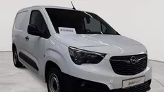Jade weiß Gebraucht 2020 Opel Combo Selection Van / Kleinbus | 10.890 € (Superpreis)