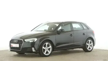 Usata Audi A3 Design 116 CV (85 kW) 2018 Nero Berlina