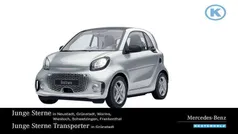 Bodypanels in cool silver () Gebraucht 2021 Smart ForTwo Electric Drive Coupé | 10.880 € (Etwas zu teuer)