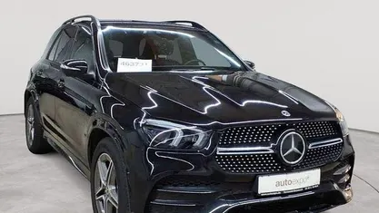 Obsidianschwarz metallic Gebraucht 2021 Mercedes GLE350 AMG line SUV | 49.990 € (Fairer Preis)