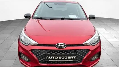 Occasion Hyundai i20 Advantage 84 PK (61 kW) 2020 Rood Hatchback