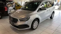 Gebraucht 2024 Mercedes T180 Progressive Van / Kleinbus | 29.999 € (Fairer Preis)