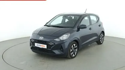 Gebraucht Hyundai i10 Trend 67 PS (49 kW) 2024 Grau Kleinwagen