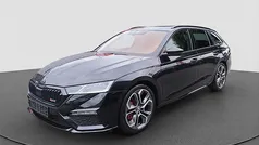 Crystalschwarz Gebraucht 2021 Skoda Octavia First Edition Kombi | 31.541 € (Fairer Preis)