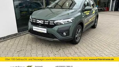 Safarigrüngrau Gebraucht 2024 Dacia Sandero Expression Kleinwagen | 18.350 € (Fairer Preis)
