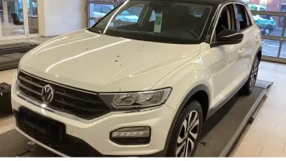 Gebraucht VW T-Roc Active 150 PS (110 kW) 2021 Weiß SUV