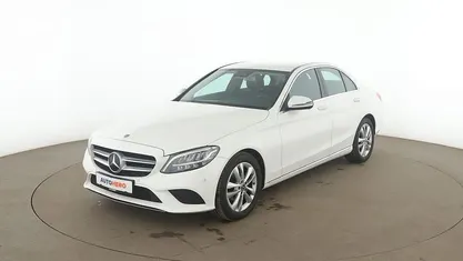 Gebraucht Mercedes C180 Avantgarde 156 PS (114 kW) 2019 Weiß Limousine