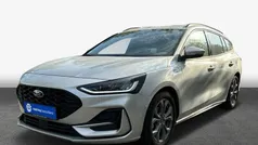 Moondust silber metallic Gebraucht 2023 Ford Focus ST-Line X Kombi | 22.450 € (Fairer Preis)