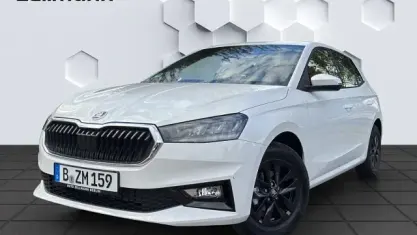 Gebraucht Skoda Fabia Selection 95 PS (69 kW) 2025 Weiß Kleinwagen