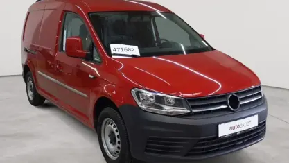 Gebraucht VW Caddy Maxi Trendline 102 PS (75 kW) 2019 Kirschrot Van / Kleinbus
