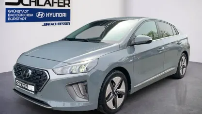 Gebraucht Hyundai Ioniq Premium 141 PS (103 kW) 2019 Electric shadow / sol Kleinwagen