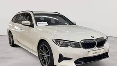 Gebraucht 2022 BMW 320 Sport Line Kombi | 30.390 € (Guter Preis)