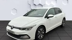 Weiss Gebraucht 2024 VW Golf VIII Move Limousine | 23.855 € (Fairer Preis)