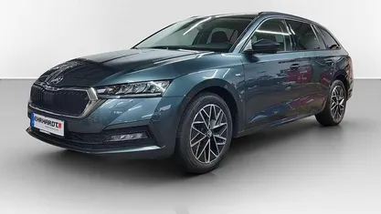Grau Gebraucht 2021 Skoda Octavia Clever Kombi | 23.090 € (Fairer Preis)