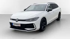 Gebraucht 2024 VW Passat R-line Limousine | 38.890 € (Fairer Preis)