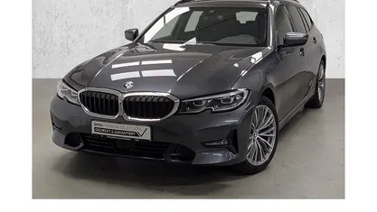 Gebraucht BMW 320 Sport Line 190 PS (139 kW) 2022 Grau Kombi