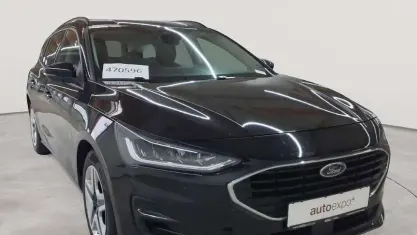 Gebraucht Ford Focus Cool & Connect 120 PS (88 kW) 2022 Agate black metallic Kombi