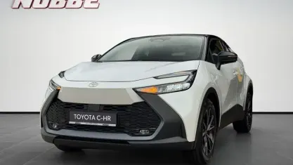 Neu Toyota C-HR 140 PS (102 kW) 2026 Platinumweiss perleffekt/schwa SUV