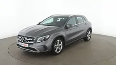 Grau Gebraucht 2019 Mercedes GLA180 Urban SUV | 21.260 € (Fairer Preis)