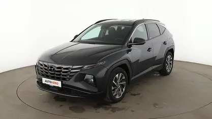 Grau Gebraucht 2021 Hyundai Tucson Trend SUV | 22.500 € (Fairer Preis)