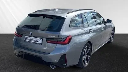 Gebraucht BMW 330 M Sport 245 PS (180 kW) 2025 Kombi
