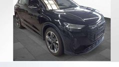 Mythosschwarz metallic Gebraucht 2023 Audi Q4 e-tron Ambiente SUV | 36.680 € (Fairer Preis)
