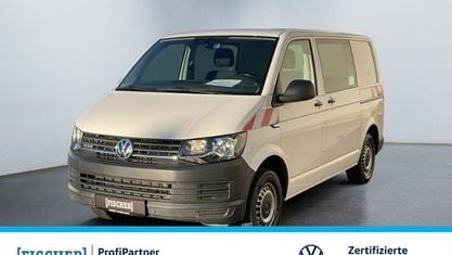 Gebraucht VW T6 150 PS (110 kW) 2019 Candyweiss Van