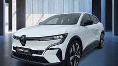 Weiß Gebraucht 2022 Renault Mégane Techno Limousine | 21.990 € (Guter Preis)