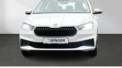 Begagnad Skoda Fabia Active 65 HK (47 kW) 2023 Vit Halvkombi