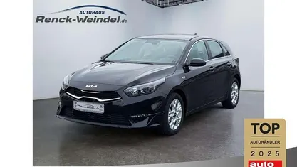 Schwarz Gebraucht 2024 Kia Ceed Vision Kleinwagen | 22.389 € (Fairer Preis)