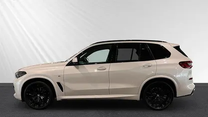 Gebraucht 2022 BMW X5 M Sport SUV | 59.998 € (Fairer Preis)