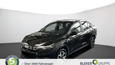 Perlmuttschwarz Gebraucht 2024 Dacia Logan Limousine | 17.690 € (Fairer Preis)