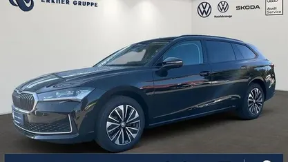 Onyxschwarz metallic Gebraucht 2024 Skoda Superb LAURIN & KLEMENT Kombi | 48.848 € (Fairer Preis)