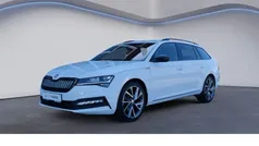 Weiß Gebraucht 2021 Skoda Superb SportLine Kombi | 25.650 € (Fairer Preis)