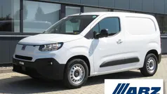 Weiß Gebraucht 2025 Fiat e-Doblò Van / Kleinbus | 29.393 € (Superpreis)
