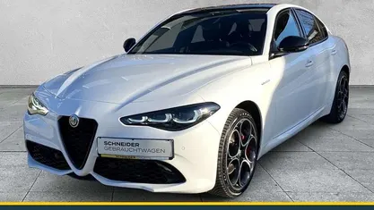 Weiß Gebraucht 2024 Alfa Romeo Giulia Veloce Limousine | 36.480 € (Superpreis)