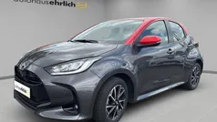Grau Gebraucht 2021 Toyota Yaris Hybrid SUV | 19.380 € (Superpreis)
