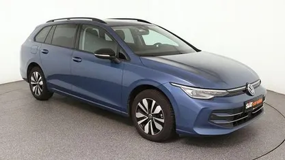 Gebraucht VW Golf VIII Goal 150 PS (110 kW) 2025 Blau Kombi