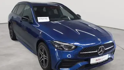 Gebraucht Mercedes C300e AMG line 204 PS (150 kW) 2023 Spektralblau metallic Kombi