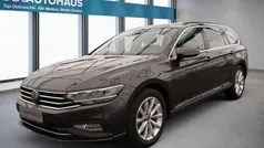 Grau Gebraucht 2023 VW Passat Business Kombi | 28.980 € (Fairer Preis)