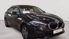 Saphirschwarz metallic Gebraucht 2022 BMW 118 Advantage Kleinwagen | 20.590 € (Fairer Preis)