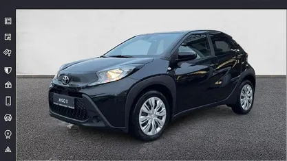 Mysticschwarz mica Neu 2025 Toyota Aygo X Business Edition SUV | 17.990 € (Fairer Preis)