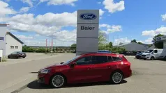 Rubyrot (metallic) Gebraucht 2020 Ford Focus ST Kombi | 18.990 € (Fairer Preis)