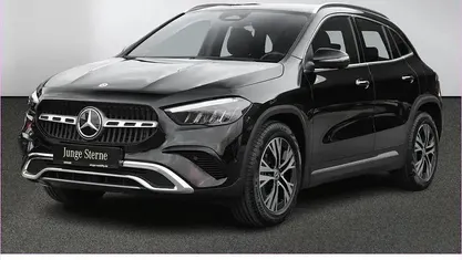 Unilack nachtschwarz Gebraucht 2024 Mercedes GLA200 Progressive SUV | 37.840 € (Fairer Preis)